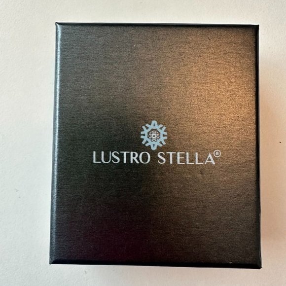 Lustro Stella Cubic Zirconia Studs - Picture 5 of 6